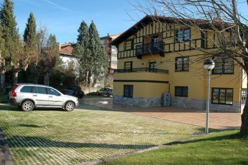 Hotel Restaurante Aldama Amurrio Kültér fotó